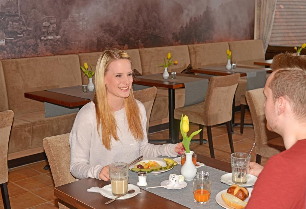 Hotel Die Kleine Blume Erfweiler Экстерьер фото