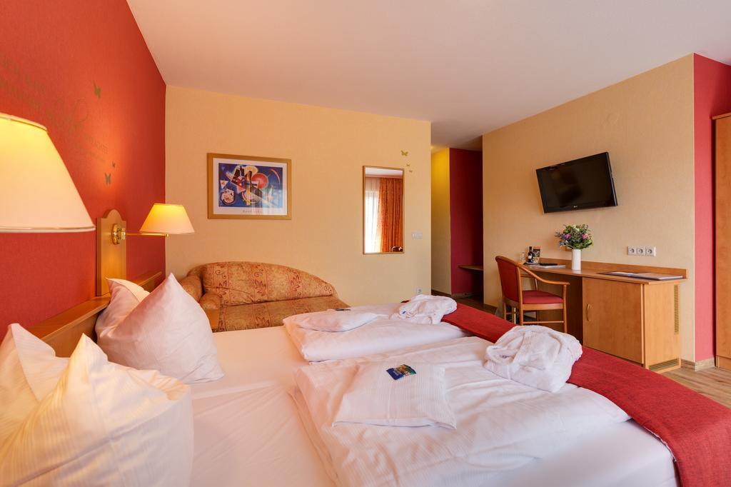 Hotel Die Kleine Blume Erfweiler Экстерьер фото